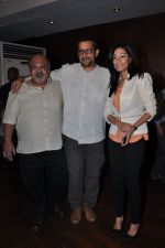 Subhash Kapoor, Saurabh Shukla, Amrita Rao at Jolly LLB success bash in Escobar, Bandra, Mumbai on 20th March 2013 (19).JPG